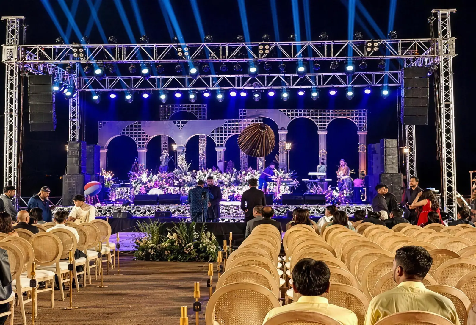 Outdoor Wedding Decor work